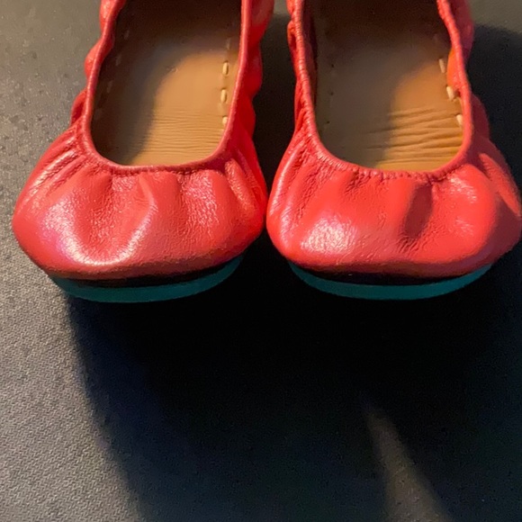 Tieks, size 8. Color Poppy - Picture 4 of 5